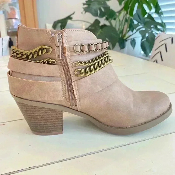 SO Womens Tan Western Chain Accent - Picture 3 of 16